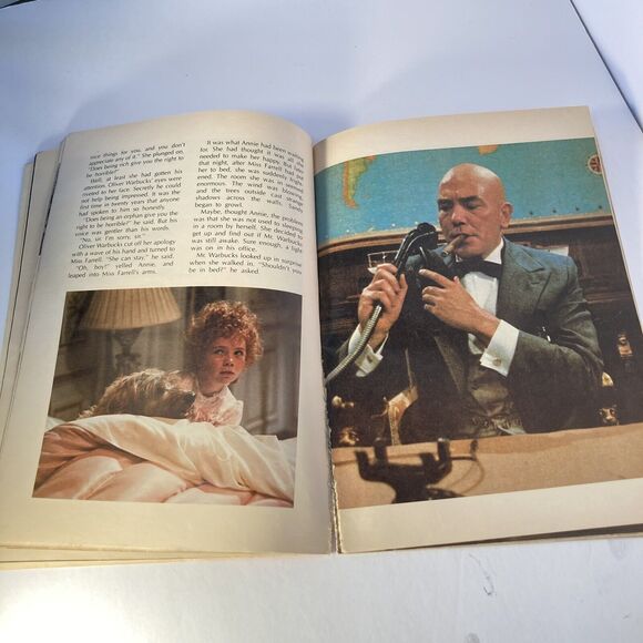Annie The Storybook Based on the Movie Paperback 1982 Amy Ehrich - Picture 6 of 9